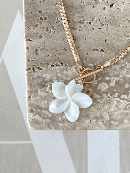 Collier Flore nacre