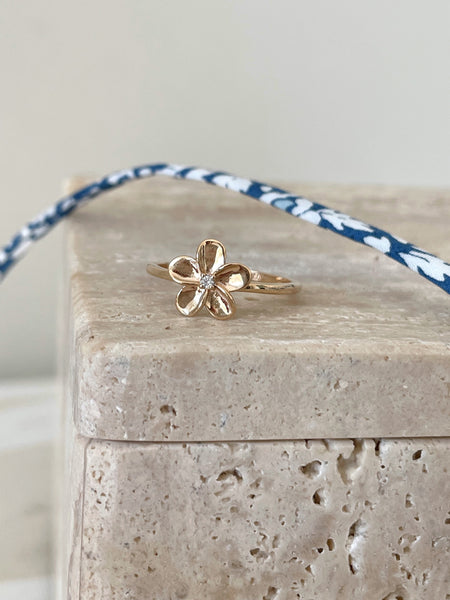 Flower ring