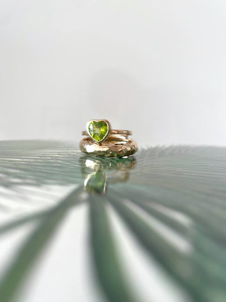 "THE HEART" Peridot ring