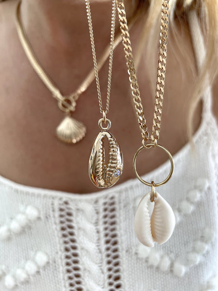 Collier cauri blanc